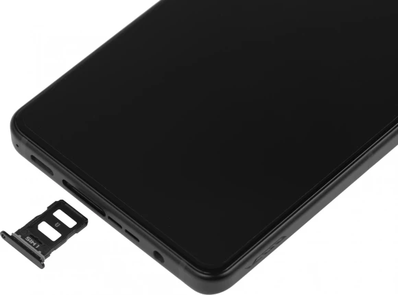 Смартфон Asus AI2401_A ROG Phone 8 256Gb 12Gb серый моноблок 3G 4G 2Sim 6.78" 1080x2400 Android 14 50Mpix 802.11 a/b/g/n/ac/ax/be NFC GPS GSM900/1800 GSM1900 Protect