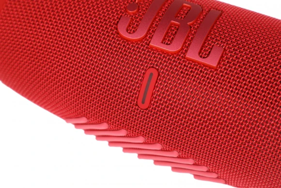 Колонка порт. JBL Charge 5 красный 40W 2.0 BT 15м 7500mAh (JBLCHARGE5RED) Колонка порт. JBL Charge 5 красный 40W 2.0 BT 15м 7500mAh (JBLCHARGE5RED)