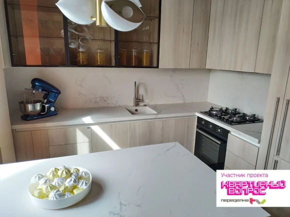 Миксер планетарный Starwind SPM7167 1600Вт фиолетовый