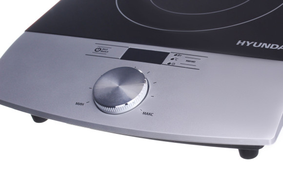 Плита Индукционная Hyundai HYC-0102 серебристый/черный стеклокерамика (настольная)