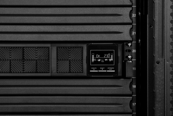 Источник бесперебойного питания Systeme Electriс SRV SRVSE2KRTI 1800Вт 2000ВА черный Источник бесперебойного питания Systeme Electriс SRV SRVSE2KRTI 1800Вт 2000ВА черный