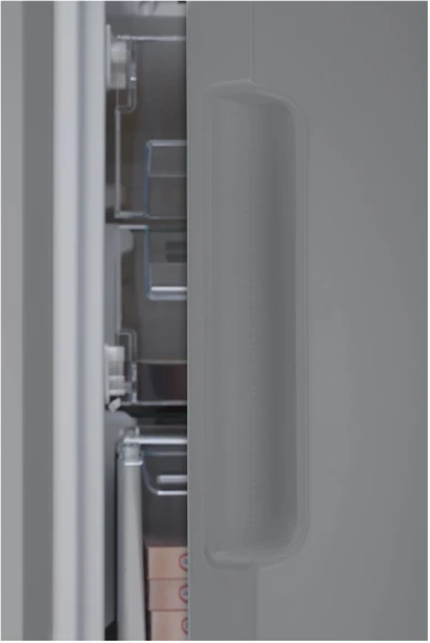 Морозильная камера Indesit DSZ 4150 G серебристый Морозильная камера Indesit DSZ 4150 G серебристый