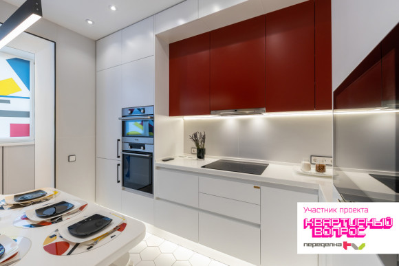 Кофемолка Starwind SGP4422 200Вт сист.помол.:ротац.нож вместим.:40гр белый/коричневый