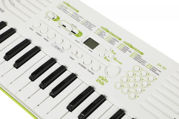 Синтезатор Casio SA-50 32клав. зеленый/белый Синтезатор Casio SA-50 32клав. зеленый/белый
