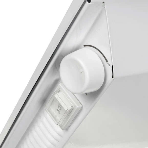 Конвектор Starwind SHV5215 1500Вт белый Конвектор Starwind SHV5215 1500Вт белый