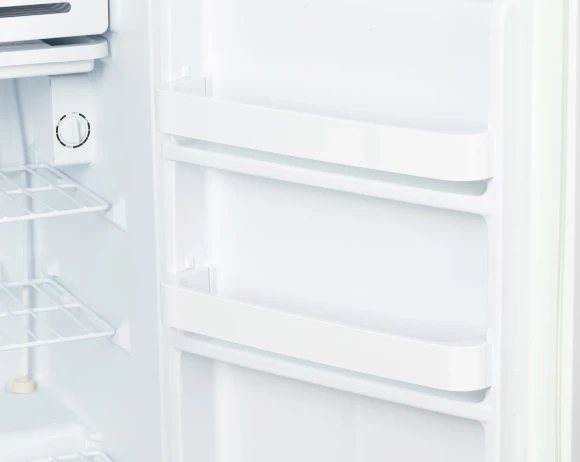 Холодильник Бирюса Б-90 1-нокамерн. белый мат. Холодильник Бирюса Б-90 1-нокамерн. белый мат.