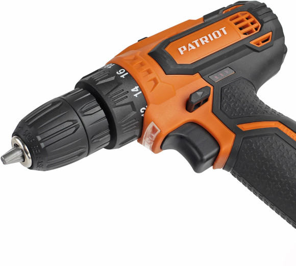 Дрель-шуруповерт Patriot BR 119Li аккум. патрон:быстрозажимной (кейс в комплекте) (180301119) Дрель-шуруповерт Patriot BR 119Li аккум. патрон:быстрозажимной (кейс в комплекте) (180301119)