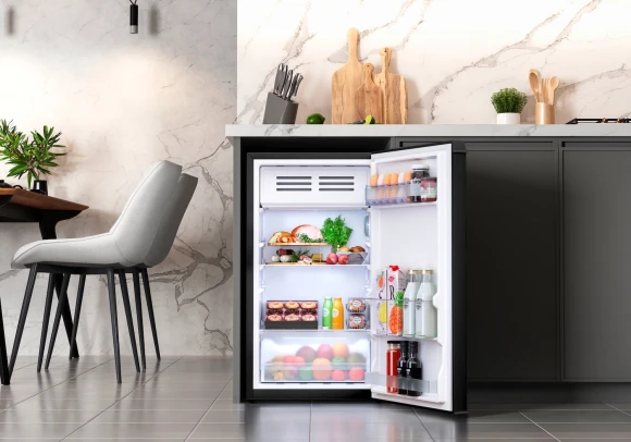 Холодильник Lex LSD100BL 1-нокамерн. черный Холодильник Lex LSD100BL 1-нокамерн. черный