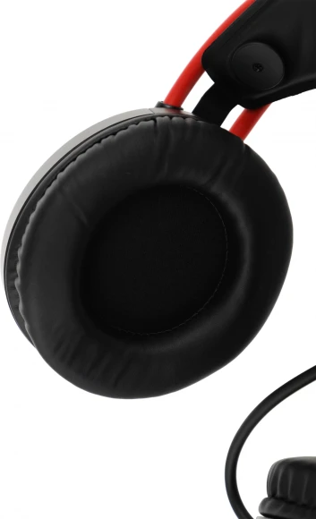 Наушники с микрофоном A4Tech Bloody G200S черный/красный 2м мониторные USB оголовье (G200S USB/ BLACK +RED) Наушники с микрофоном A4Tech Bloody G200S черный/красный 2м мониторные USB оголовье (G200S USB/ BLACK +RED)