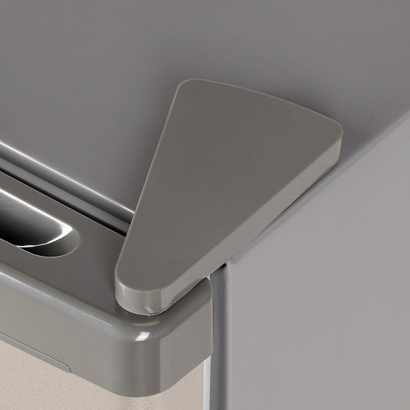 Холодильник Бирюса Б-M70 1-нокамерн. серый металлик мат. Холодильник Бирюса Б-M70 1-нокамерн. серый металлик мат.