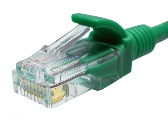 Патч-корд Suprlan 10-0156 UTP RJ-45 вил.-вилка RJ-45 кат.5E 0.5м зеленый LSZH 26AWG