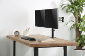 Кронштейн для мониторов Ultramounts UM737 черный 17"-32" макс.8кг крепление к столешнице поворот и наклон Кронштейн для мониторов Ultramounts UM737 черный 17"-32" макс.8кг крепление к столешнице поворот и наклон