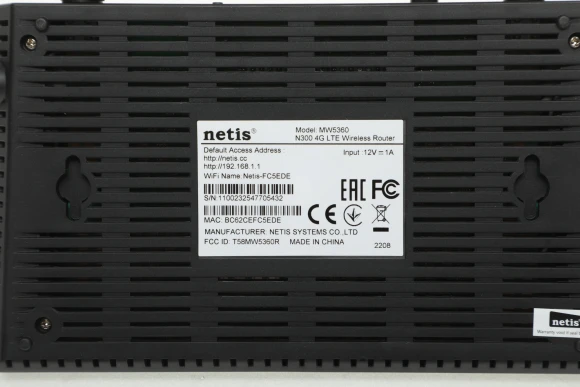 Роутер беспроводной Netis MW5360 N300 10/100BASE-TX/4G cat.4 черный
