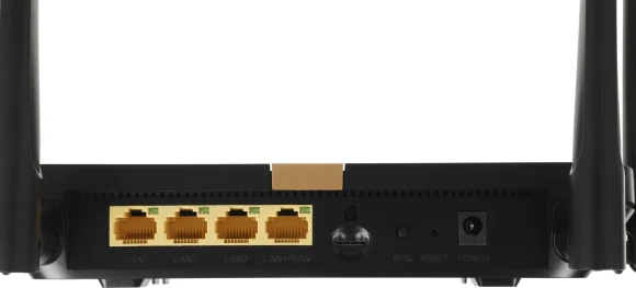 Роутер беспроводной Cudy LT500D AC1200 10/100BASE-TX/4G cat. 4 черный Роутер беспроводной Cudy LT500D AC1200 10/100BASE-TX/4G cat. 4 черный