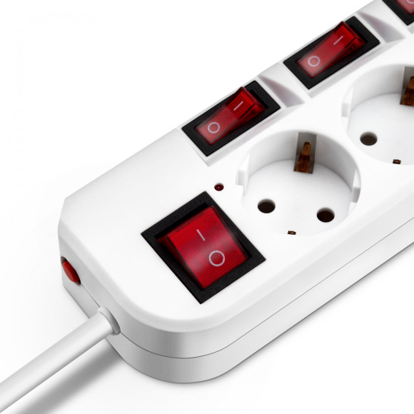 Сетевой фильтр Buro 500SH-5-SW-W 5м (5 розеток) белый (коробка) Сетевой фильтр Buro 500SH-5-SW-W 5м (5 розеток) белый (коробка)
