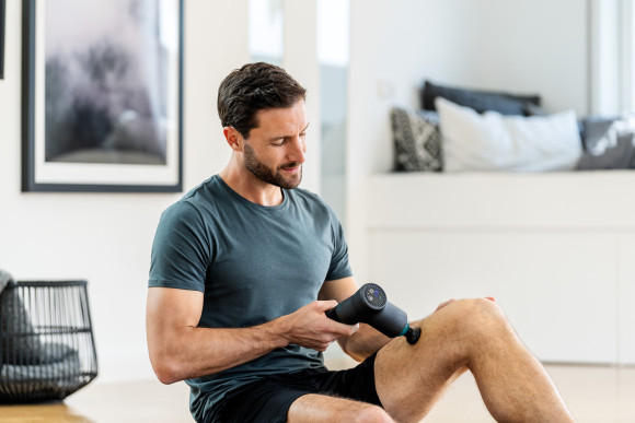 Массажер Beurer MG185 18Вт черный (645.33) Массажер Beurer MG185 18Вт черный (645.33)