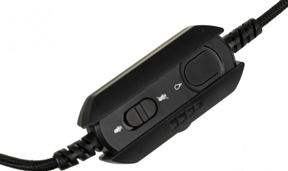 Наушники с микрофоном A4Tech Bloody G350 черный 2м мониторные USB оголовье (G350 USB/ BLACK) Наушники с микрофоном A4Tech Bloody G350 черный 2м мониторные USB оголовье (G350 USB/ BLACK)