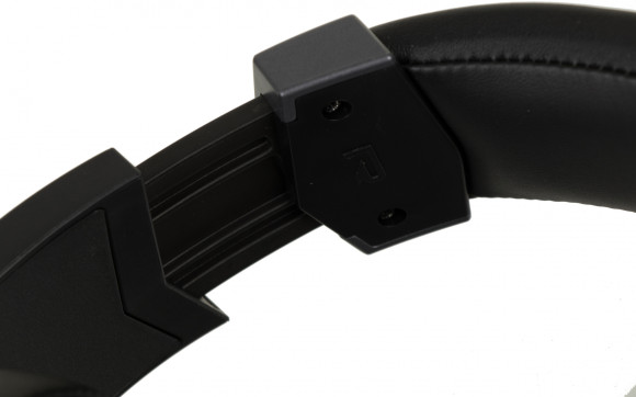 Наушники с микрофоном A4Tech Bloody G350 черный 2м мониторные USB оголовье (G350 USB/ BLACK) Наушники с микрофоном A4Tech Bloody G350 черный 2м мониторные USB оголовье (G350 USB/ BLACK)