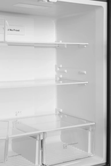 Холодильник Hyundai CM45083F 3-хкамерн. черный