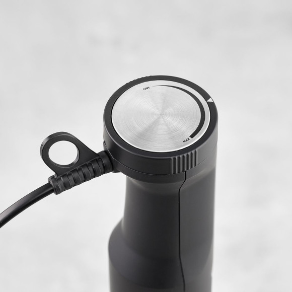 Блендер погружной Scarlett SC-HB42F61 1100Вт черный Блендер погружной Scarlett SC-HB42F61 1100Вт черный