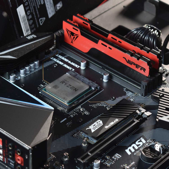 Память DDR4 16Gb 3200MHz Patriot PVE2416G320C8 Viper Elite II RTL Gaming PC4-25600 CL18 DIMM 288-pin 1.35В с радиатором Ret Память DDR4 16Gb 3200MHz Patriot PVE2416G320C8 Viper Elite II RTL Gaming PC4-25600 CL18 DIMM 288-pin 1.35В с радиатором Ret