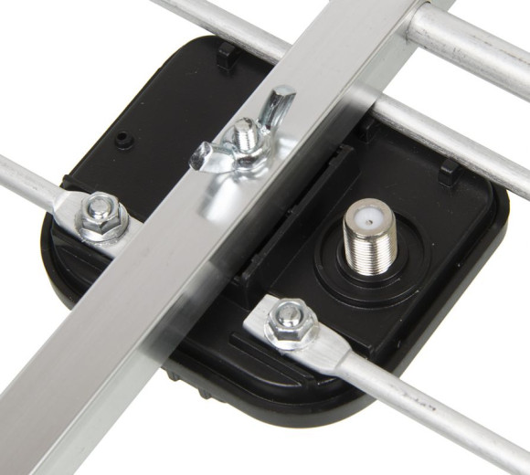 Антенна телевизионная Hyundai H-TAE120 11дБ пассивная серебристый Антенна телевизионная Hyundai H-TAE120 11дБ пассивная серебристый