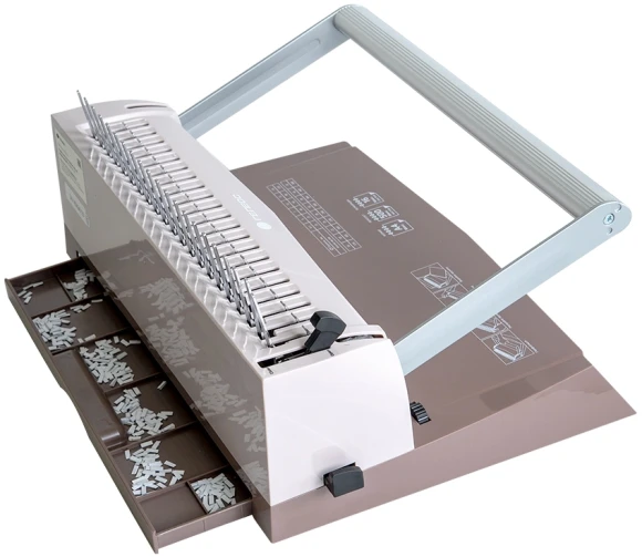 Переплетчик Heleos БП16пк A4/перф.16л.сшив/макс.500л./пластик.пруж. (6-51мм) Переплетчик Heleos БП16пк A4/перф.16л.сшив/макс.500л./пластик.пруж. (6-51мм)