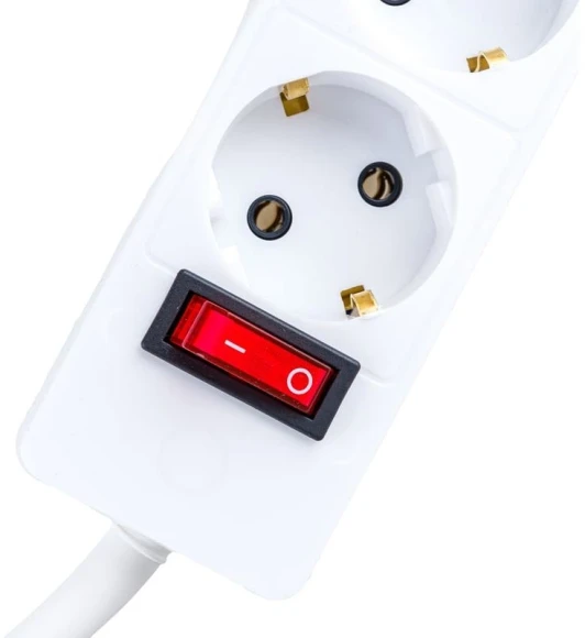 Сетевой фильтр PROconnect STANDARD 3м (4 розетки) белый (пакет ПЭ) Сетевой фильтр PROconnect STANDARD 3м (4 розетки) белый (пакет ПЭ)