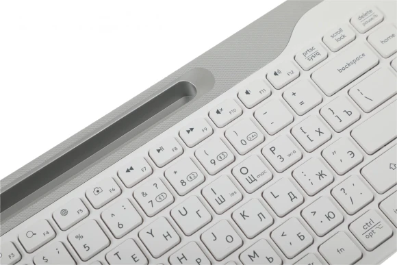 Клавиатура + мышь A4Tech Fstyler FB2535C клав:белый/серый мышь:белый/серый USB беспроводная Bluetooth/Радио slim (FB2535C ICY WHITE) Клавиатура + мышь A4Tech Fstyler FB2535C клав:белый/серый мышь:белый/серый USB беспроводная Bluetooth/Радио slim (FB2535C ICY WHITE)