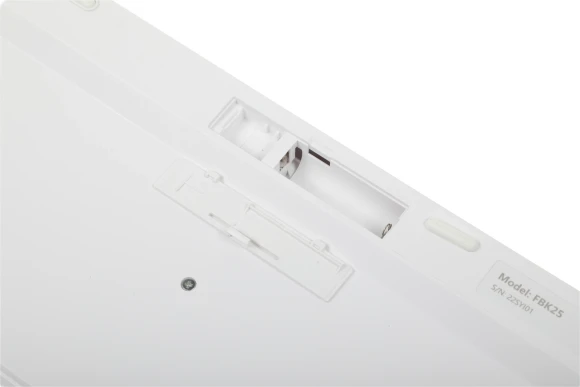 Клавиатура + мышь A4Tech Fstyler FB2535C клав:белый/серый мышь:белый/серый USB беспроводная Bluetooth/Радио slim (FB2535C ICY WHITE) Клавиатура + мышь A4Tech Fstyler FB2535C клав:белый/серый мышь:белый/серый USB беспроводная Bluetooth/Радио slim (FB2535C ICY WHITE)