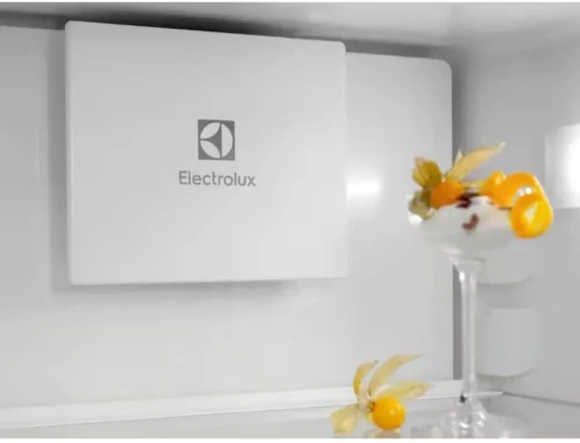 Холодильник Electrolux ENT6ME19S 2-хкамерн. Холодильник Electrolux ENT6ME19S 2-хкамерн.