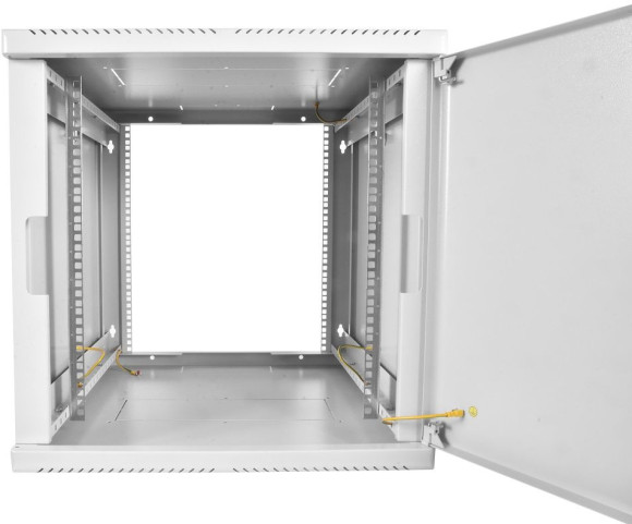 Шкаф коммутационный ЦМО (ШРН-М-15.650.1) настенный 15U 600x650мм пер.дв.металл направл.под закл.гайки 120кг серый 581мм 27.36кг 180град. 745мм IP20 сталь Шкаф коммутационный ЦМО (ШРН-М-15.650.1) настенный 15U 600x650мм пер.дв.металл направл.под закл.гайки 120кг серый 581мм 27.36кг 180град. 745мм IP20 сталь
