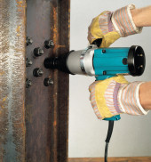 Перфоратор Makita HR2653 патрон:SDS-plus уд.:2.4Дж 800Вт (кейс в комплекте)