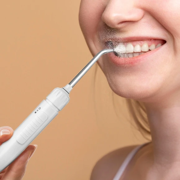 Ирригатор Kitfort КТ-2914 импульсн. 6насад. белый