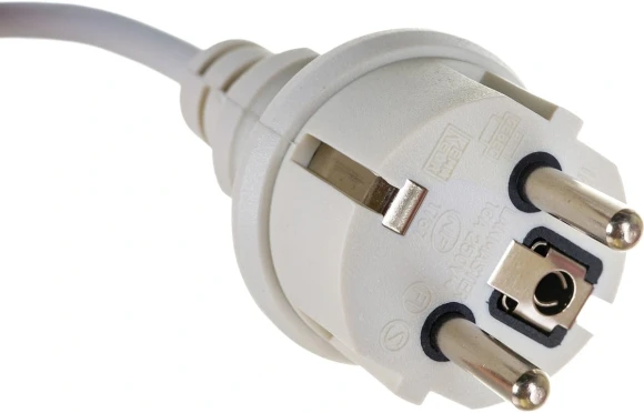 Шнур питания Lanmaster LAN-PP13/SH-1.8-WH Шнур питания Lanmaster LAN-PP13/SH-1.8-WH