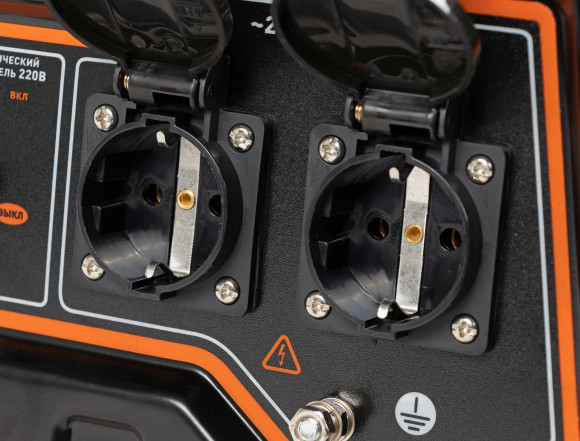 Генератор Carver PPG- 2500A 2.3кВт