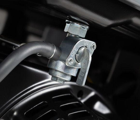 Генератор Carver PPG- 2500A 2.3кВт