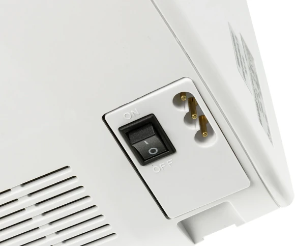 Швейная машина Janome Sakura 95 белый/цветы