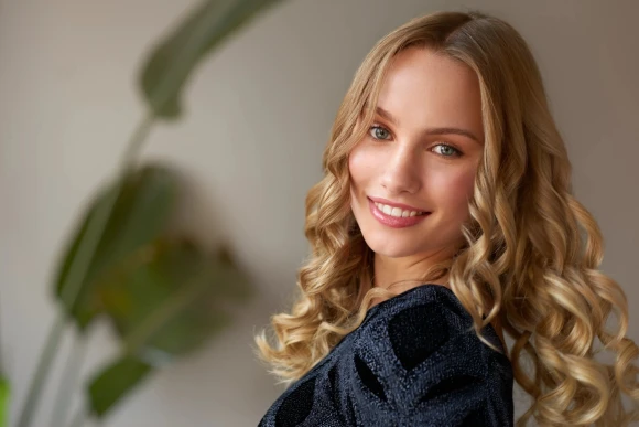 Щипцы Philips BHB862/00 30Вт черный макс.темп.:200С покрытие:керамическое Щипцы Philips BHB862/00 30Вт черный макс.темп.:200С покрытие:керамическое