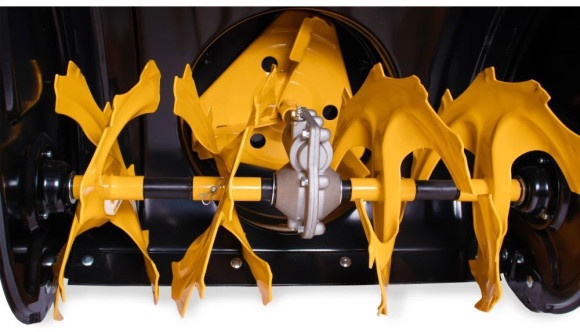 Снегоуборщик бензин. Champion ST761BS 6.5л.с.