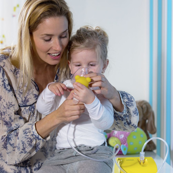 Ингалятор Omron NE-C24 Kids (NE-C801S-KDRU) компрессорный стационарный желтый Ингалятор Omron NE-C24 Kids (NE-C801S-KDRU) компрессорный стационарный желтый