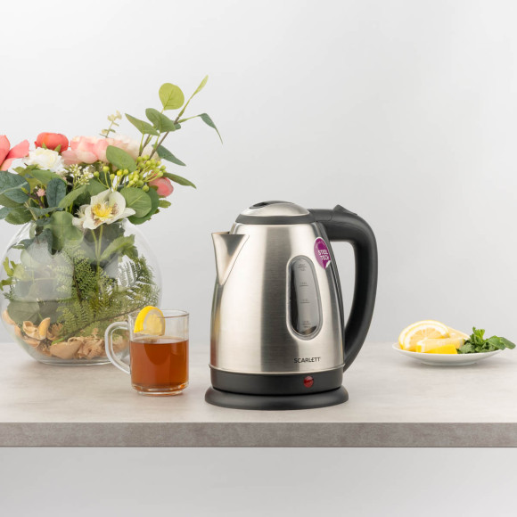 Чайник электрический Scarlett SC-EK21S88 1.8л. 2200Вт черный/серебристый корпус: металл