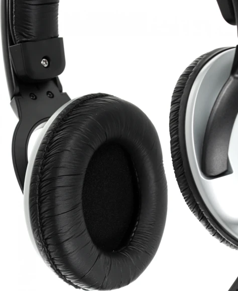 Наушники с микрофоном Koss SB45-USB черный/серебристый 2.4м мониторные оголовье (15116464) Наушники с микрофоном Koss SB45-USB черный/серебристый 2.4м мониторные оголовье (15116464)