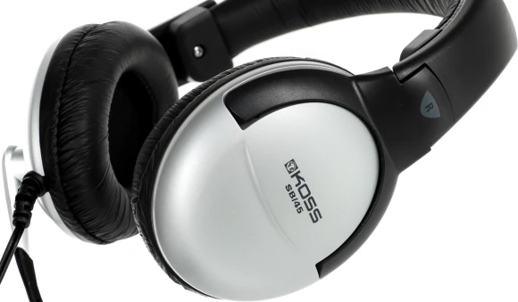 Наушники с микрофоном Koss SB45-USB черный/серебристый 2.4м мониторные оголовье (15116464) Наушники с микрофоном Koss SB45-USB черный/серебристый 2.4м мониторные оголовье (15116464)