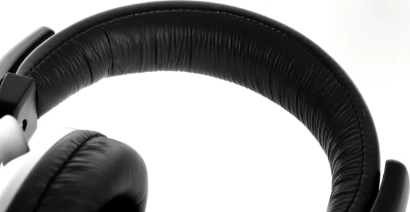 Наушники с микрофоном Koss SB45-USB черный/серебристый 2.4м мониторные оголовье (15116464) Наушники с микрофоном Koss SB45-USB черный/серебристый 2.4м мониторные оголовье (15116464)