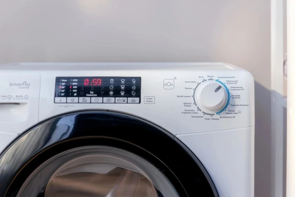 Стиральная машина Candy Smart Pro CSO4 276TWMB-07 класс: A загр.фронтальная макс.:7кг белый инвертор