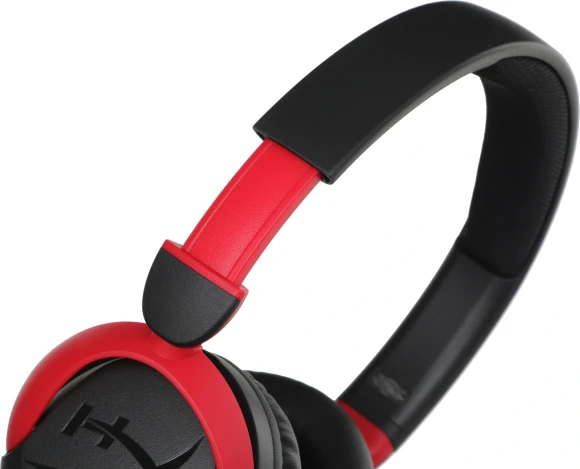 Наушники с микрофоном HyperX Cloud Mini черный/красный накладные BT оголовье (7G8F1AA) Наушники с микрофоном HyperX Cloud Mini черный/красный накладные BT оголовье (7G8F1AA)
