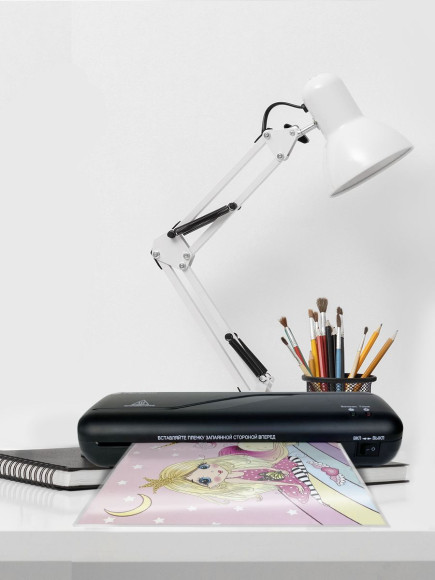 Ламинатор Heleos ЛМ Старт черный (ЛМ_А4C) A4 (75-150мкм) 30см/мин (2вал.) лам.фото Ламинатор Heleos ЛМ Старт черный (ЛМ_А4C) A4 (75-150мкм) 30см/мин (2вал.) лам.фото