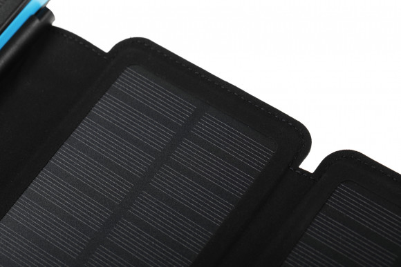 Мобильный аккумулятор Cactus CS-PBFSPT-10000 10000mAh 2.1A 2xUSB-A черный Мобильный аккумулятор Cactus CS-PBFSPT-10000 10000mAh 2.1A 2xUSB-A черный