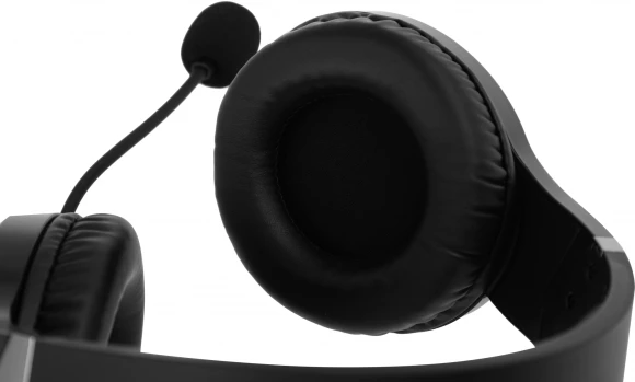 Наушники с микрофоном A4Tech Bloody G220S черный 2м мониторные USB оголовье (G220S USB/ BLACK) Наушники с микрофоном A4Tech Bloody G220S черный 2м мониторные USB оголовье (G220S USB/ BLACK)
